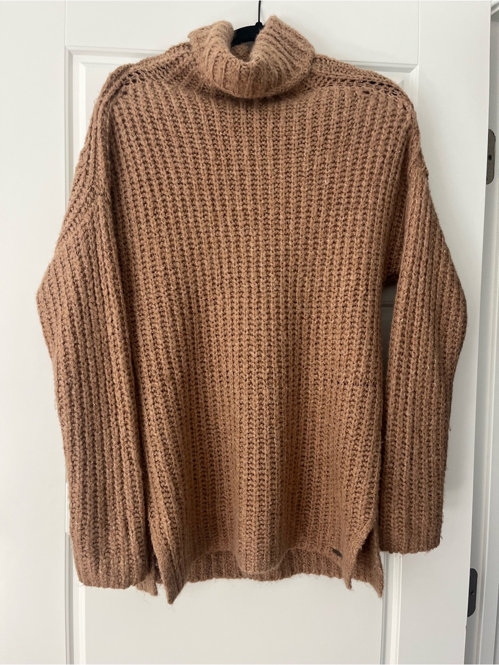 Abercrombie & Fitch Camel Ribbed Knit Turtleneck Sweater